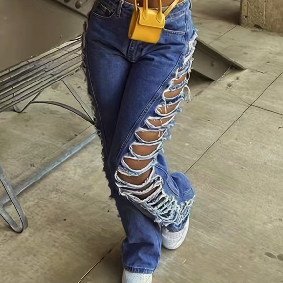 Women's Ripped Denim Jeans with Side Laddering and Slash Pockets🌿🪻🌿 - Picture 4 of 6